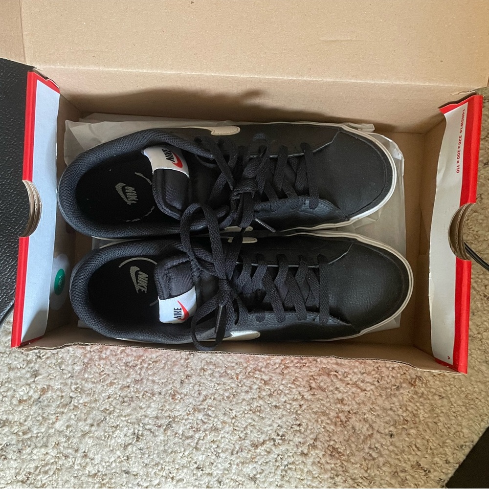 Nike shoes